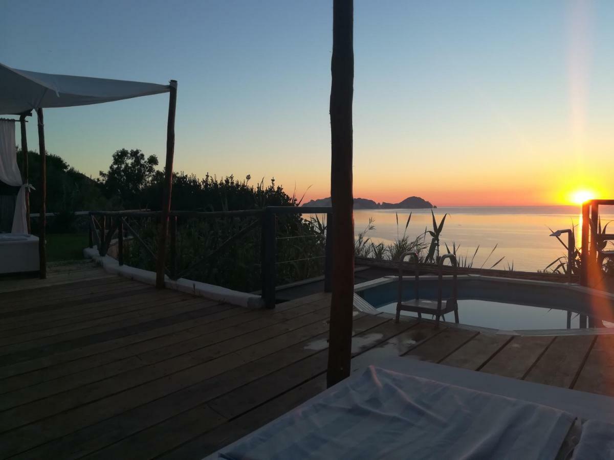 Casavictoria Villa ปอนซา ภายนอก รูปภาพ