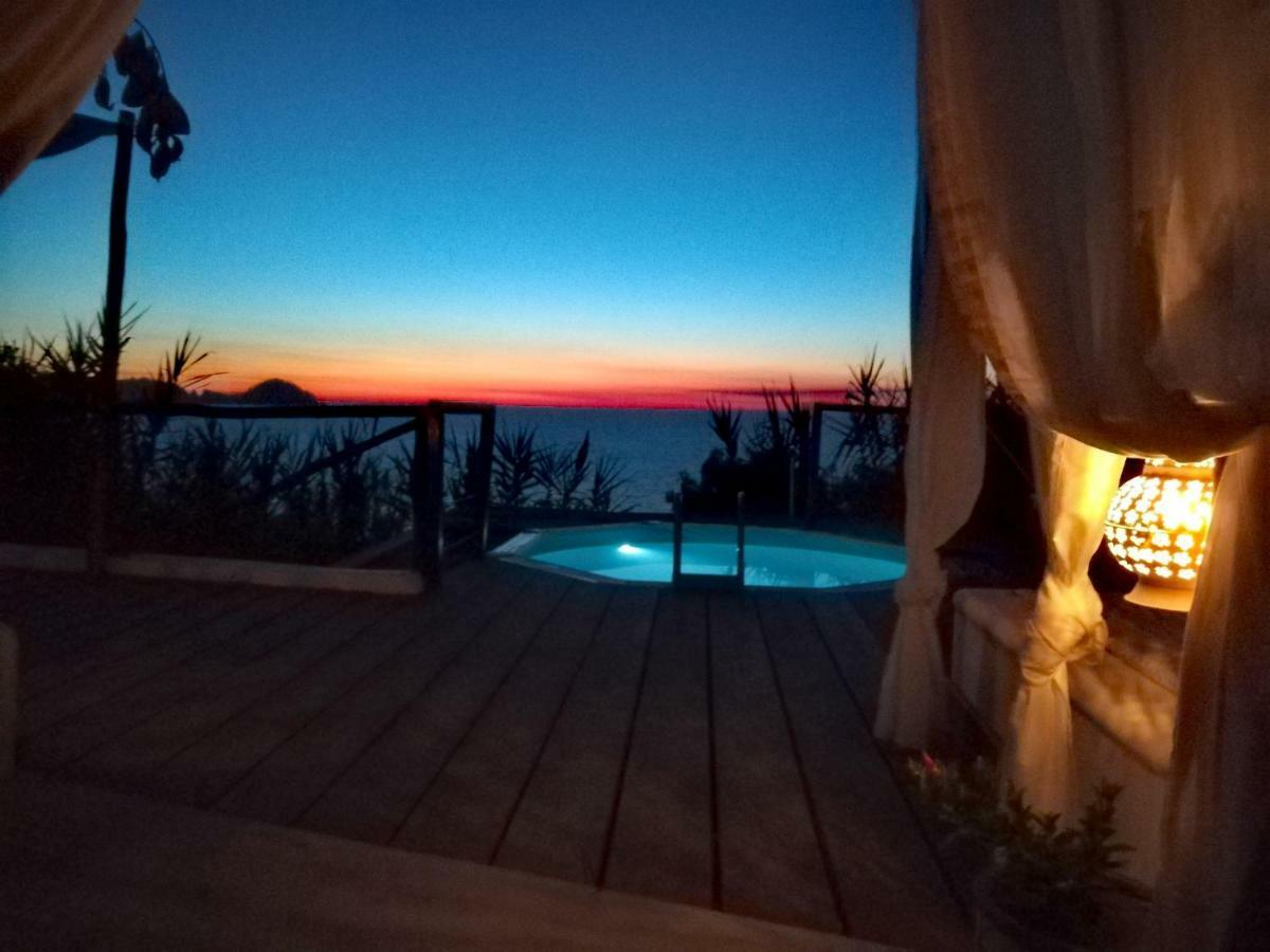 Casavictoria Villa ปอนซา ภายนอก รูปภาพ